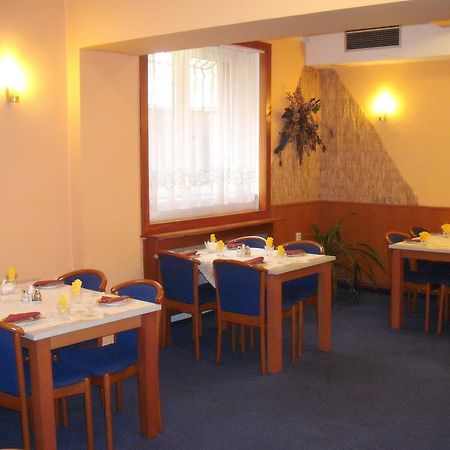 Hotel Forman Mladá Boleslav Extérieur photo